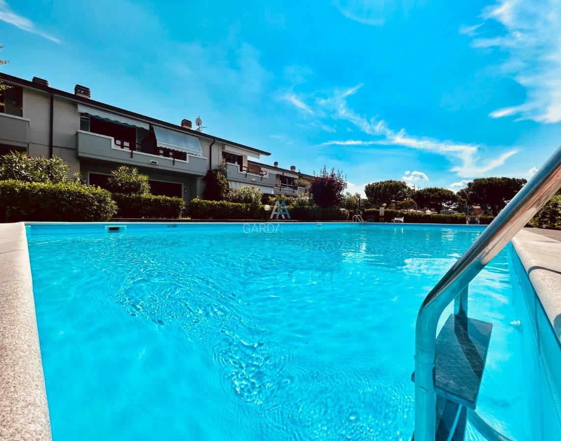 Perseo Apartment - 200M Dal Lago Di Garda Sirmione Exterior photo